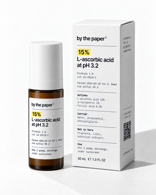 L-ascorbic acid 15 %, 30 ml amber bottle with white pump and folding carton, Formula 1.0, lot 26-0918-C. Flat on white paper.
